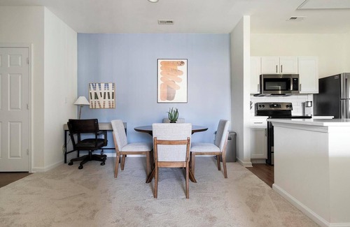 Indian Trail Apartment | Landing | Stunning 2BD, Gym