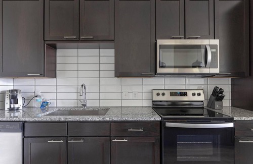 Fort Worth Apartment | Landing | Stunning 2BD, Clubhouse, Game Room