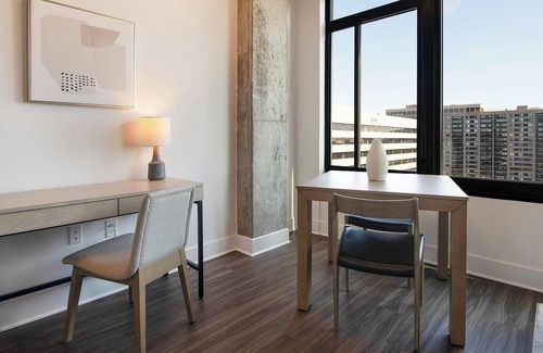Baileys Crossroads Apartment | Landing | Stylish 1BD, Game Room, Gym