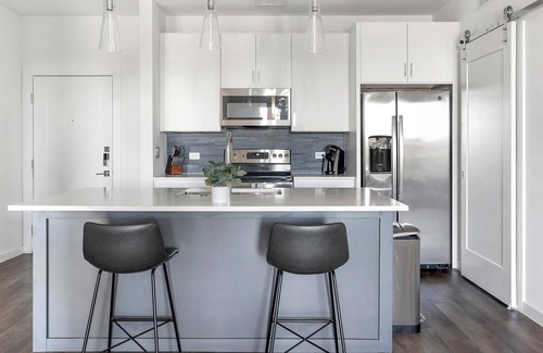Austin Apartment | Landing | Stylish 1BD, Pool, Clubhouse