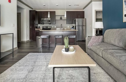 Huntersville Apartment | Landing | Stylish 2BD, Gym