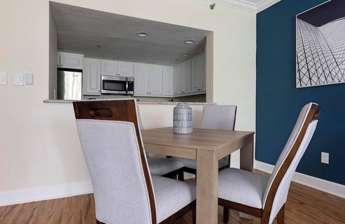 Bradenton Apartment | Landing | Stylish 2BD, Clubhouse, Gym