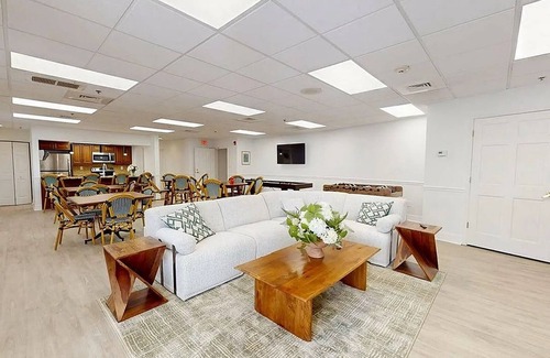 Bradenton Apartment | Landing | Stylish 2BD, Clubhouse, Gym