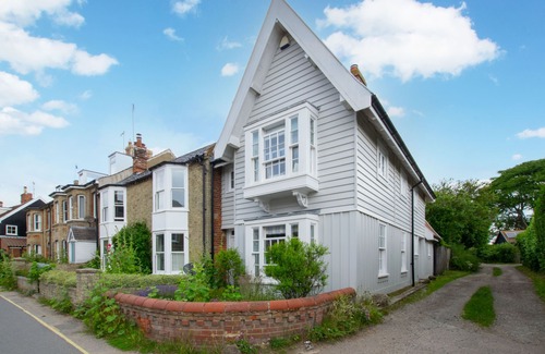 Walberswick House | Lane End - Two Bedroom House, Sleeps 4