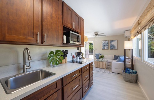 Lanikai House | Lanikai Hale - 2 cottages to rent together or separately - sleeps up to 12