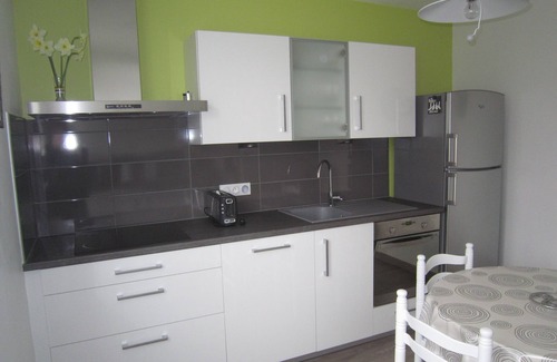 Lanildut House | Lanildut. Close to the sea and the GR34. Maximum 6 pers.