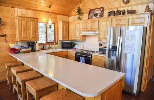 Red River House | Lanna Lasso's the Moon