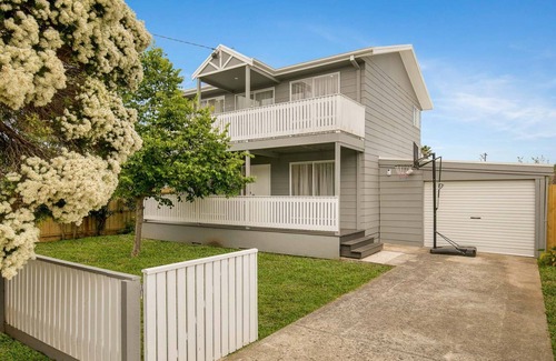 Cowes House | Lansell Retreat in Cowes
