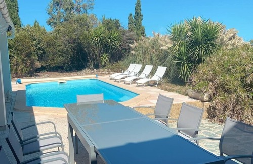 Solaro House | Laoriste Maison Avec Piscine Pieds Dans Leau à Solaro
