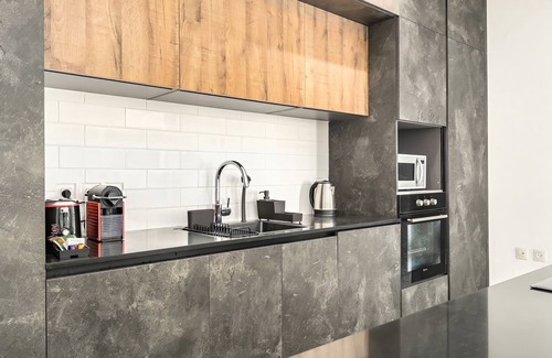 Tel Aviv City Center Apartment | Lapin Luxury Apartment By Nimizz