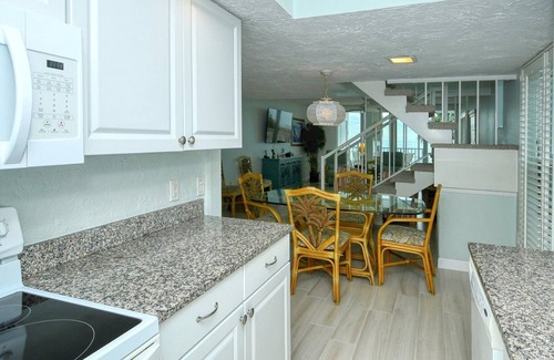 Longboat Key Condo | LaPlaya 201C-Breathtaking Gulf panorama from this corner end unit.