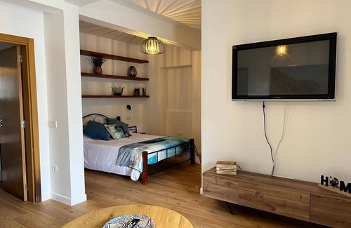 Imaculado Coracao de Maria Apartment | Larano - Cozy Retreat for a couple