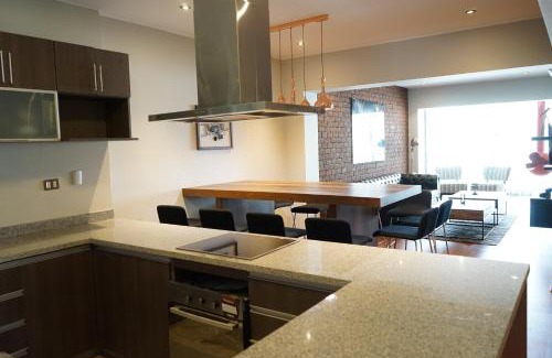Miraflores Apartment | Larcomar Luxury Penthouse