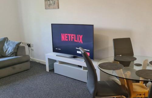Farnworth Apartment | Large 2 bed flat in Bolton