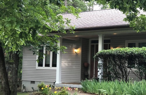 Hot Springs Village House | Large 2-bedroom house in Hot Springs Village WiFi, AC. Lake Balboa 4th fireworks