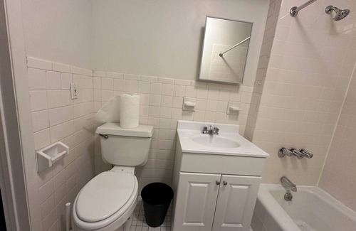 Fort Greene Apartment | Large 2-bedroom apartment with AC in the heart of Fort Greene