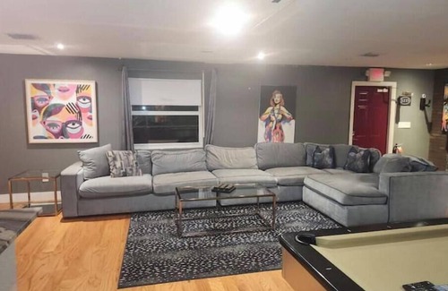 Fort Myers Apartment | Large 3 bedroom 1 bath near downtown Ft. Myers