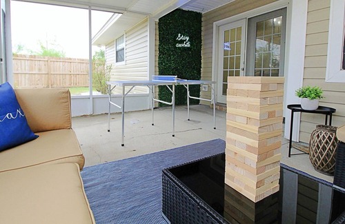 Lynn Haven House | Large 4/2.5 House Close To Everything!