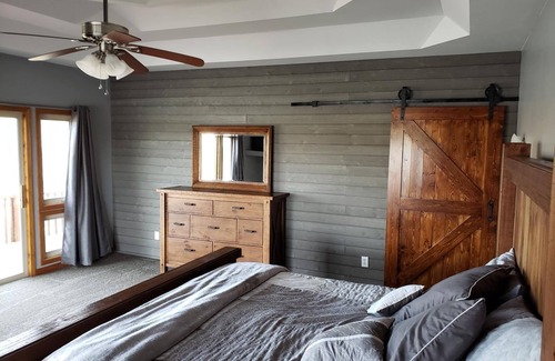 Dandridge Cabin | Large 5 bedroom, lakefront home, boat dock, wrap around patio, amazing views!