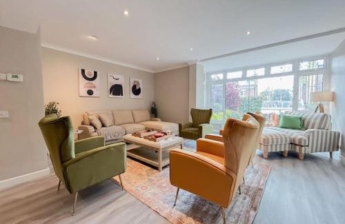 Holland Park House | Large 6 bedroom Residence Retreat in Holland Park