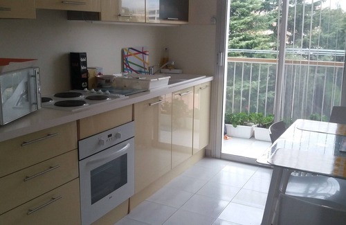 Saint-Laurent-du-Var Apartment | Large 66sqm appartment air conditioning facing the sea,s.pool,50m beach n port