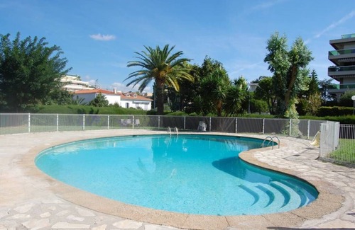 Saint-Laurent-du-Var Apartment | Large 66sqm appartment air conditioning facing the sea,s.pool,50m beach n port