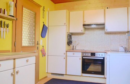 Sankt Michael im Lungau Apartment | Large and well-appointed Apartment with private, south-facing balcony