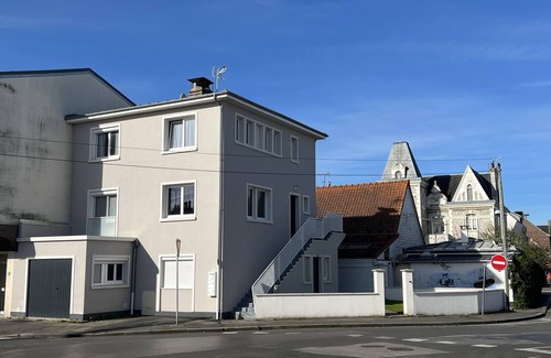Berck-sur-Mer Apartment | Large and Bright 2 Bedroom Apt 2 Steps From the Beach