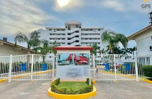 Marina Mazatlan Condo | Large and modern condo in beautiful Marina Setting Mazatlan Mexico