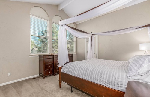 Southeast House | Large and unique home with lots of space to spread out!