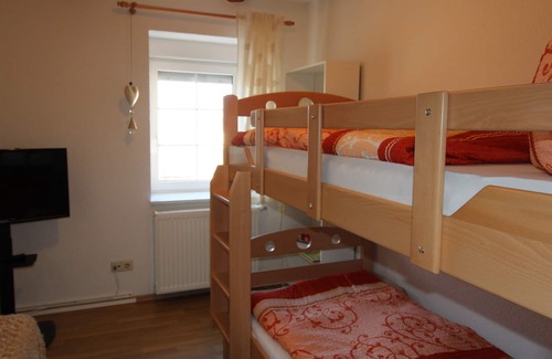 Pirna Apartment | Large apartment on a former farm at the gateway to Saxon Switzerland