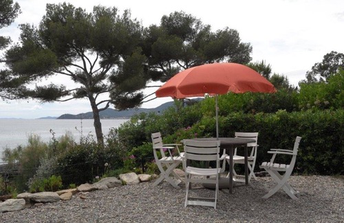 La Croix-Valmer Apartment | Large apartments for 7 pers in front of the beach