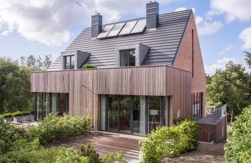 Wittduen Apartment | Large apartment in a modern house of great architecture in Wittduen on the islan