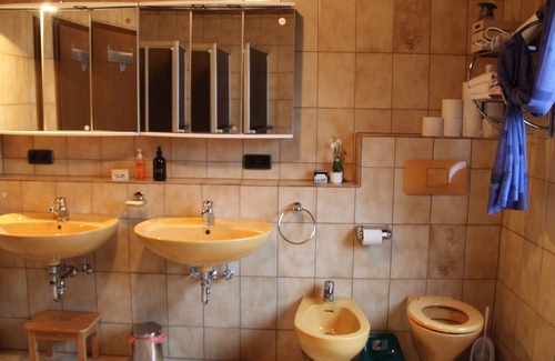 Alpirsbach Apartment | Large apartment with balcony Sulzbergblick, 700m from the center, for families