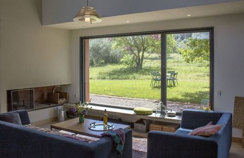 Marcorignan House | Large architect house in the middle of olive trees