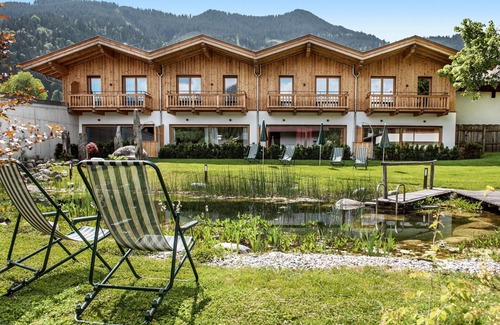 Reith bei Kitzbuehel Ski Chalet | Large chalet with carmine and wellness area