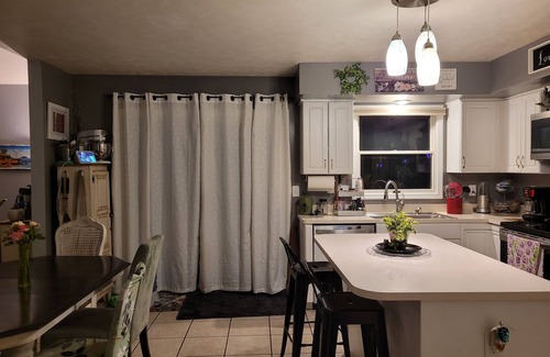 Saint Marys  Saint Joseph County House | Large Comfortable Home with Large Deck and Lights