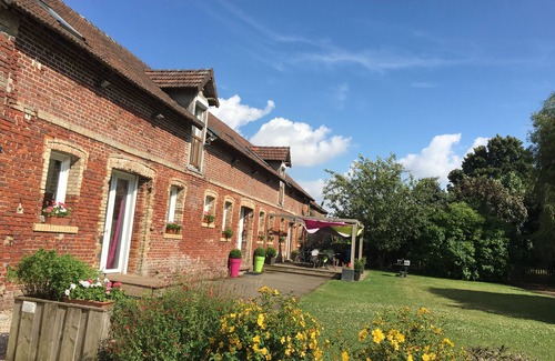 Boisemont Cottage | Large cottage 18 people