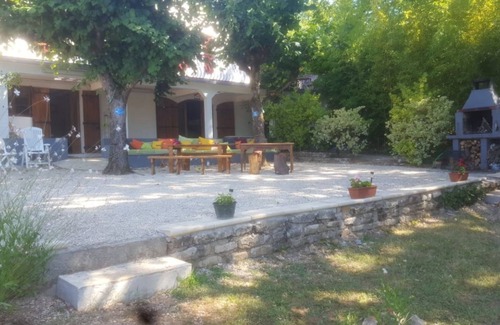 Duravel House | LARGE COUNTRY HOUSE FOR RENT IN THE LOT (7 - 14 PERS)