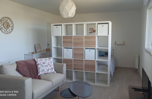 Ecouflant Apartment | Large, cozy 37m2 studio apartment, Angers Ecouflant, 2*, France