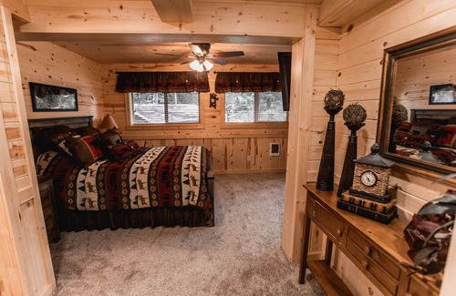 Island Park Cabin | Large Cozy Cabin Near Yellowstone Sleeps 14 Beautiful Views Island Park