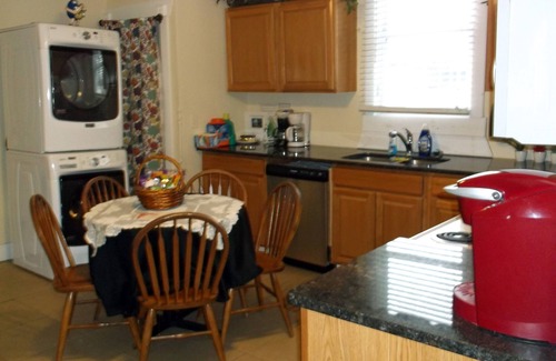 Babe Denny House | Large Downtown Indianapolis Home!