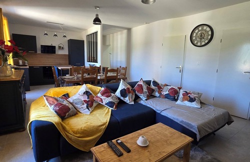 Bras Other | Large duplex apartment in the heart of "Le Grand Duc" village.