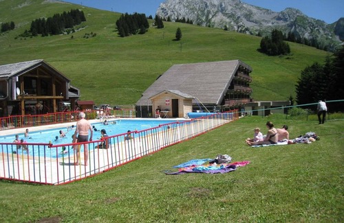Manigod Apartment | ⛰ Large duplex with swimming pool Manigod - La Clusaz
