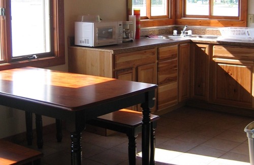 Town of Owasco House | Large east side property