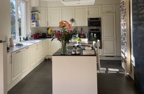 Postel House | Large Family House With Garden in City Center