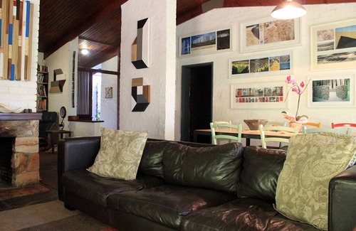 Stellenbosch Central House | Large family home Stellenbosch cbd
