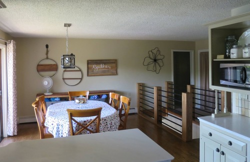 Ludington House | Large Family/Dog- Friendly Home On Hamlin Lake- South Bayou In Ludington