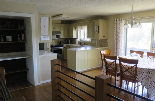 Ludington House | Large Family/Dog- Friendly Home On Hamlin Lake- South Bayou In Ludington