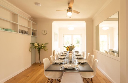 Frinton-on-Sea House | Large family home, great facilities, near Frinton beach